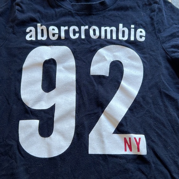 Abercrombie kids tee - Picture 2 of 6